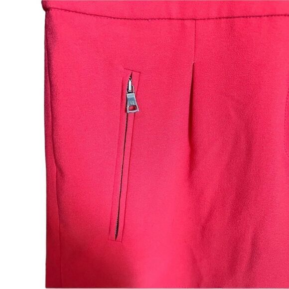 BCBGMaxarzia silk blend romper. Size small - Picture 5 of 16